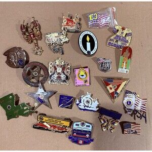 Lot 22 LIONS CLUB INTERNATIONAL Pins Various Locations Including Australia